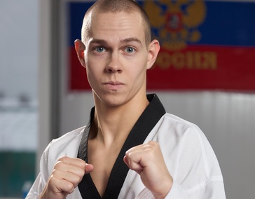 Карпов Денис Игоревич
черный пояс I дан
1 разряд