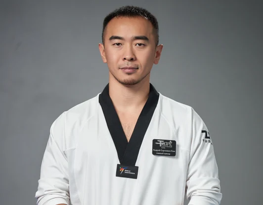 Ким Андрей Сергеевич
черный пояс II дан
руководитель СК "КОРЁ"